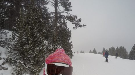 Clara_Skiing2